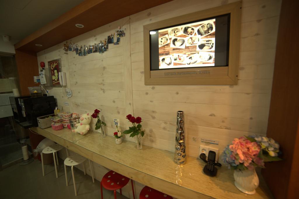 Отель Cozybox Сеул Экстерьер фото