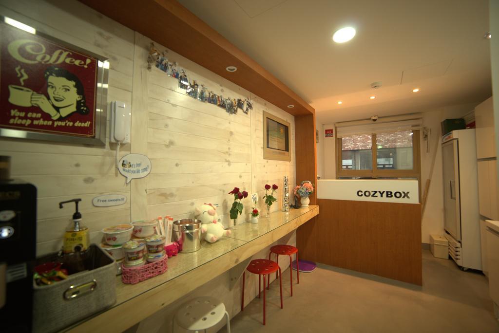 Отель Cozybox Сеул Экстерьер фото