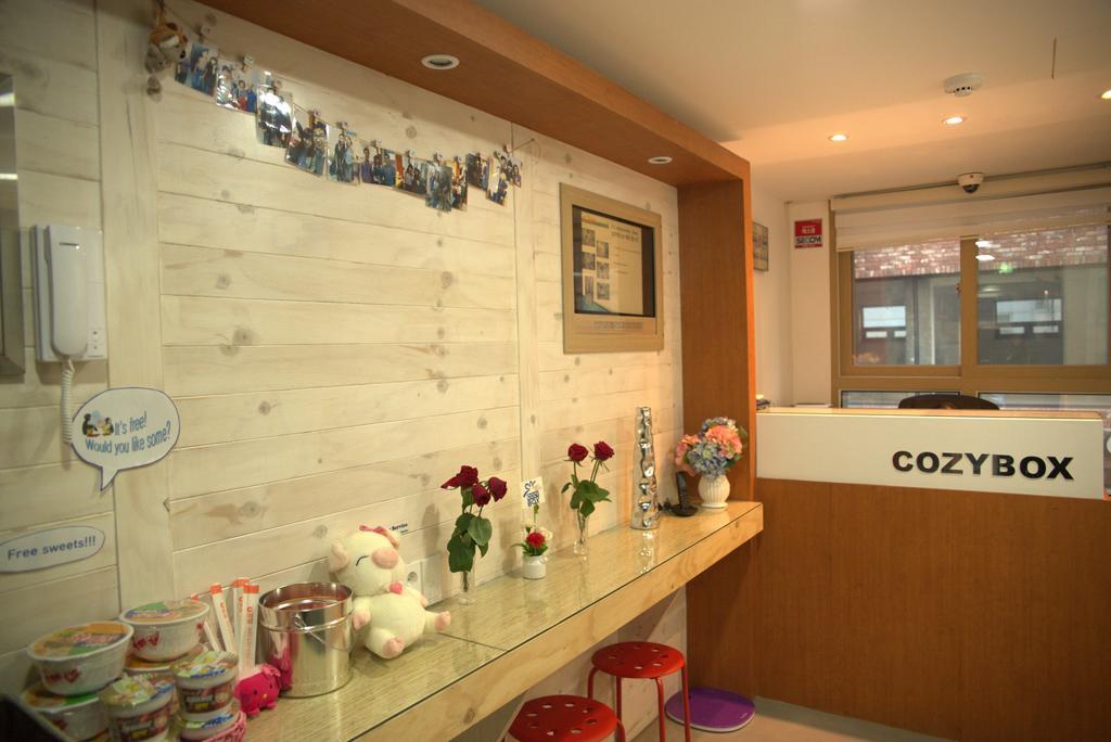 Отель Cozybox Сеул Экстерьер фото