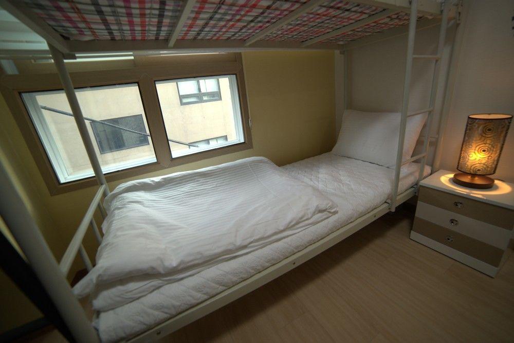 Отель Cozybox Сеул Экстерьер фото