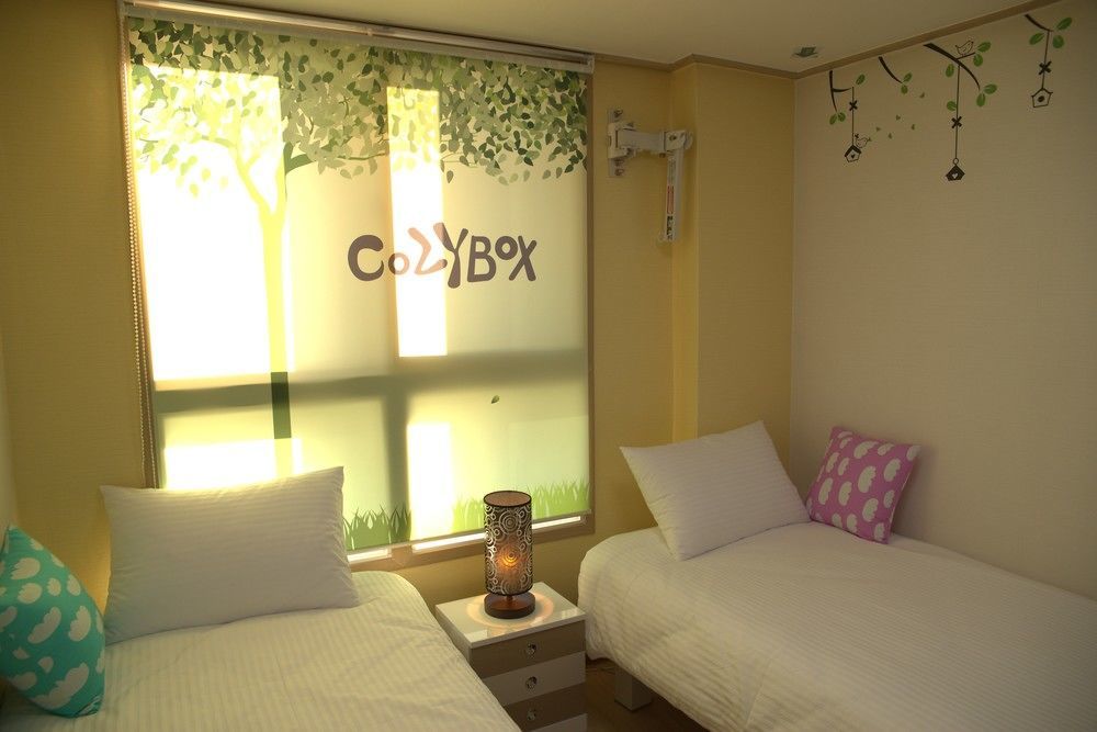 Отель Cozybox Сеул Экстерьер фото