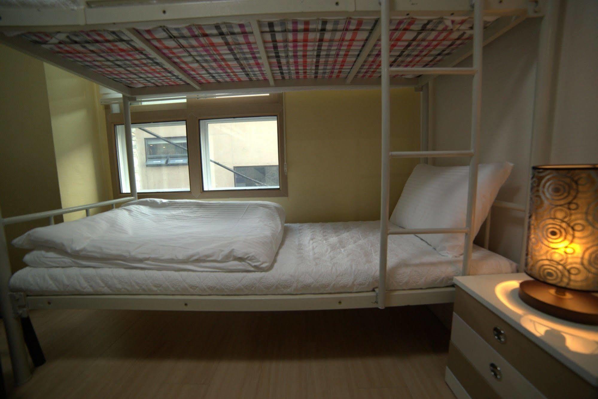 Отель Cozybox Сеул Экстерьер фото