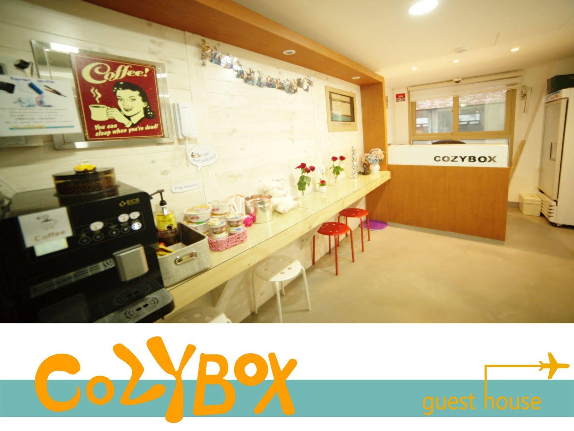 Отель Cozybox Сеул Экстерьер фото