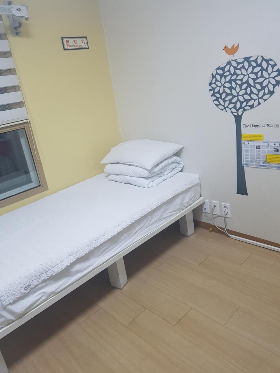 Отель Cozybox Сеул Экстерьер фото